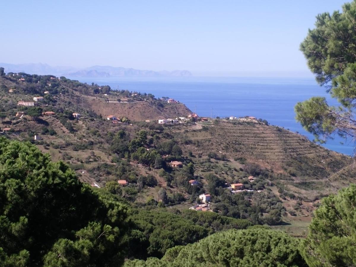 Incantevole Villa Con Vista Mozzafiato チェファル エクステリア 写真